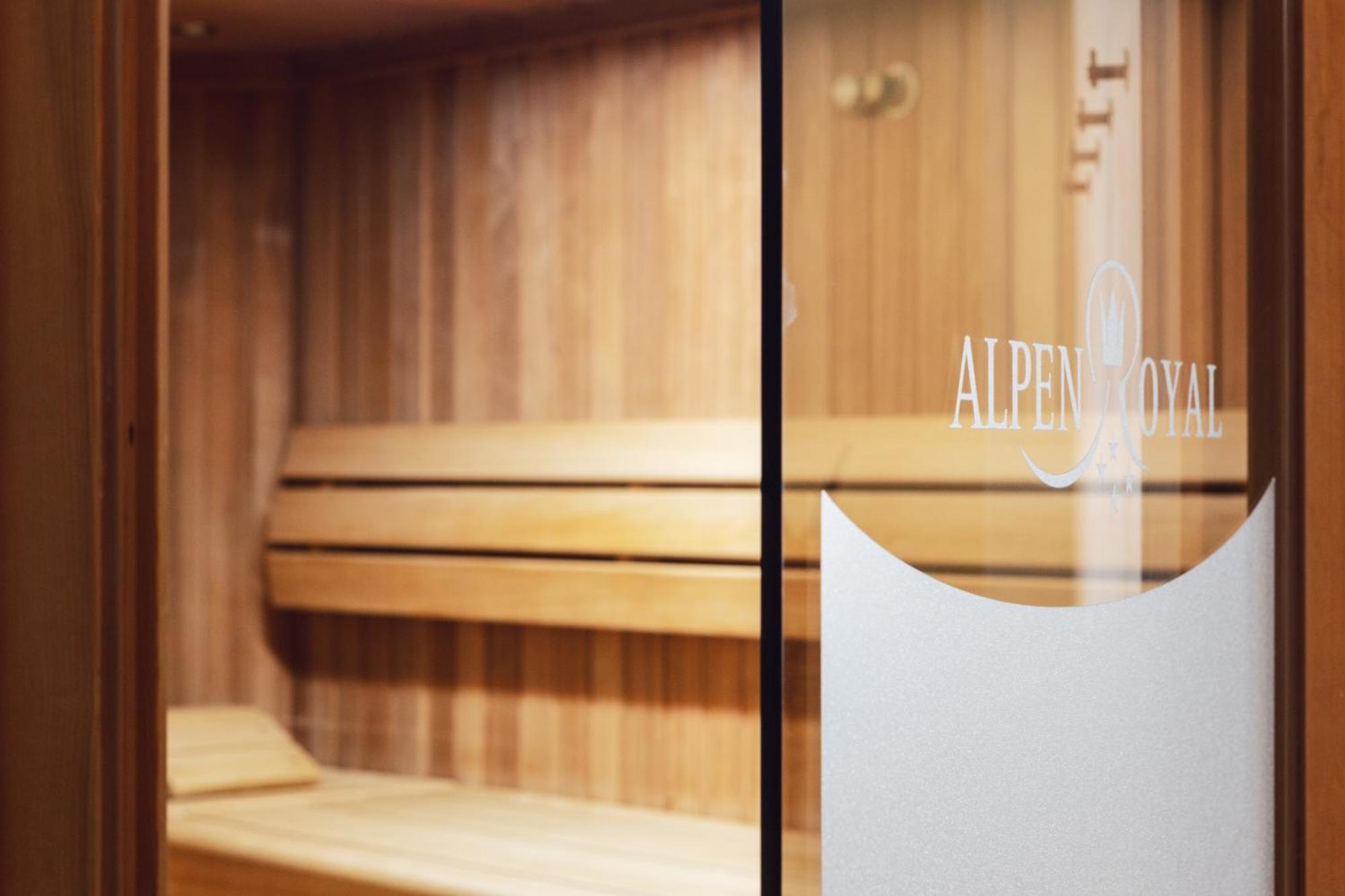 Hotel Alpen-Royal Jerzens Εξωτερικό φωτογραφία
