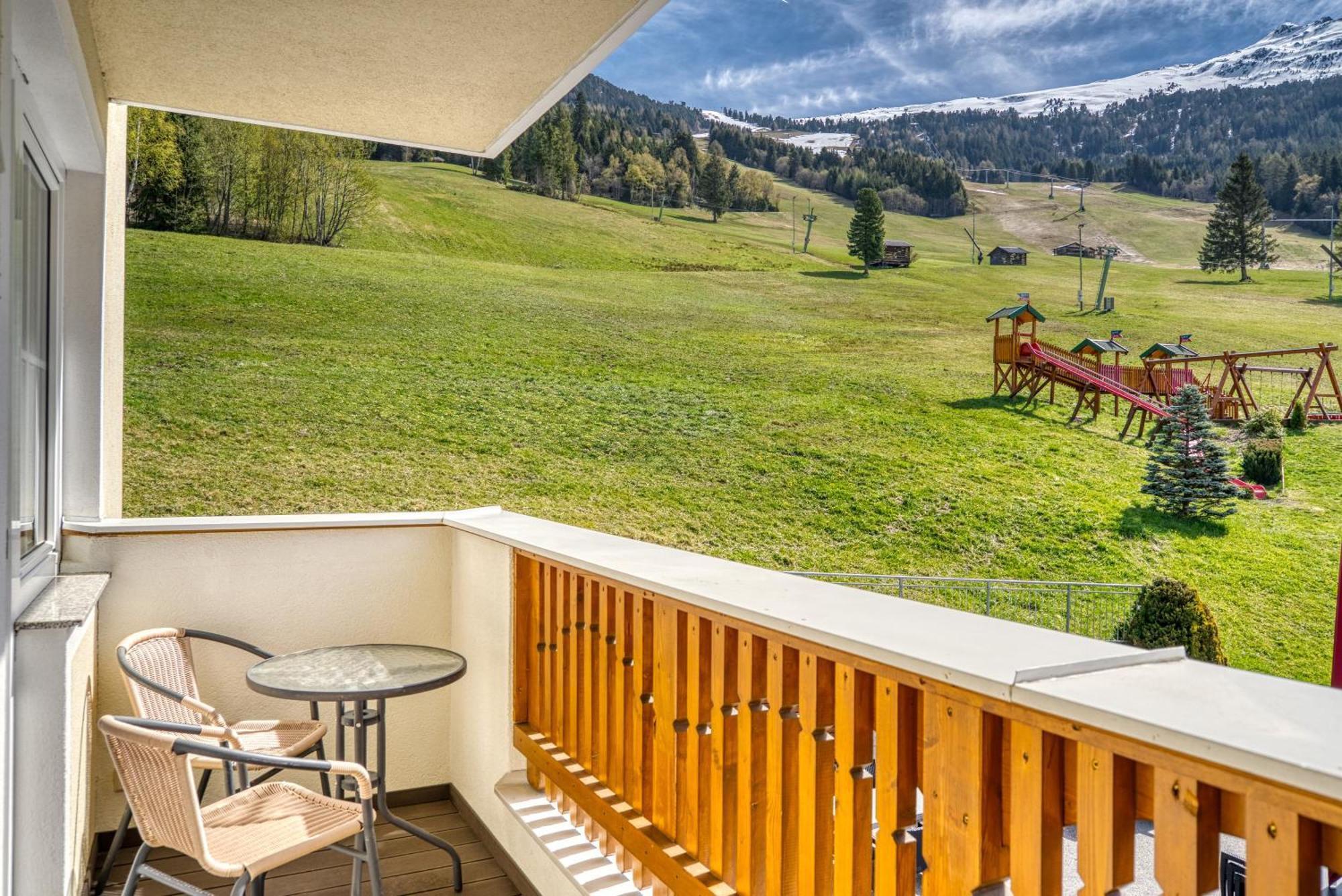 Hotel Alpen-Royal Jerzens Εξωτερικό φωτογραφία
