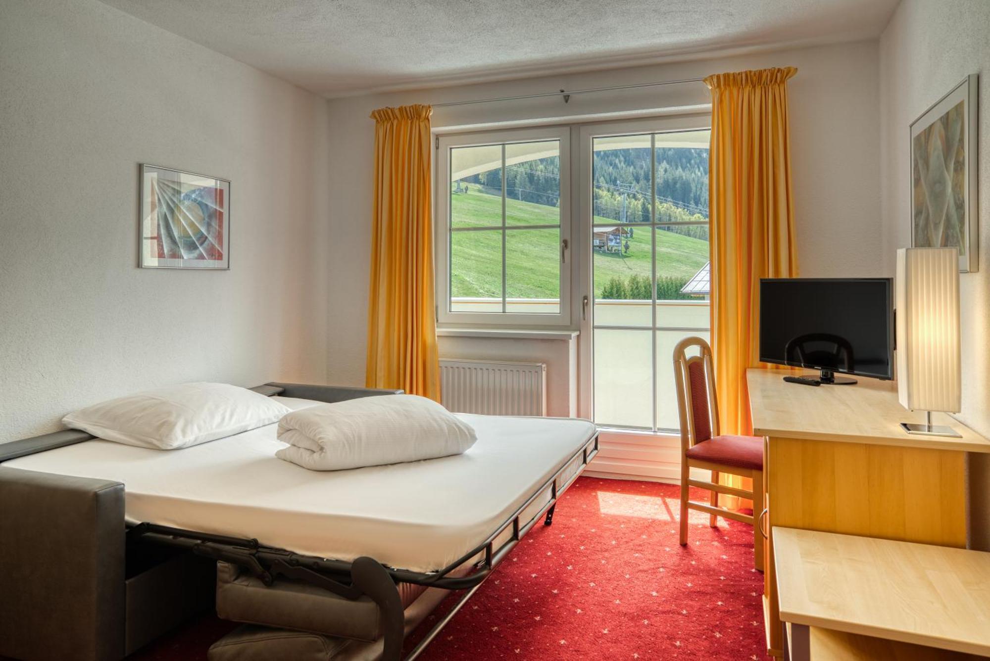 Hotel Alpen-Royal Jerzens Εξωτερικό φωτογραφία
