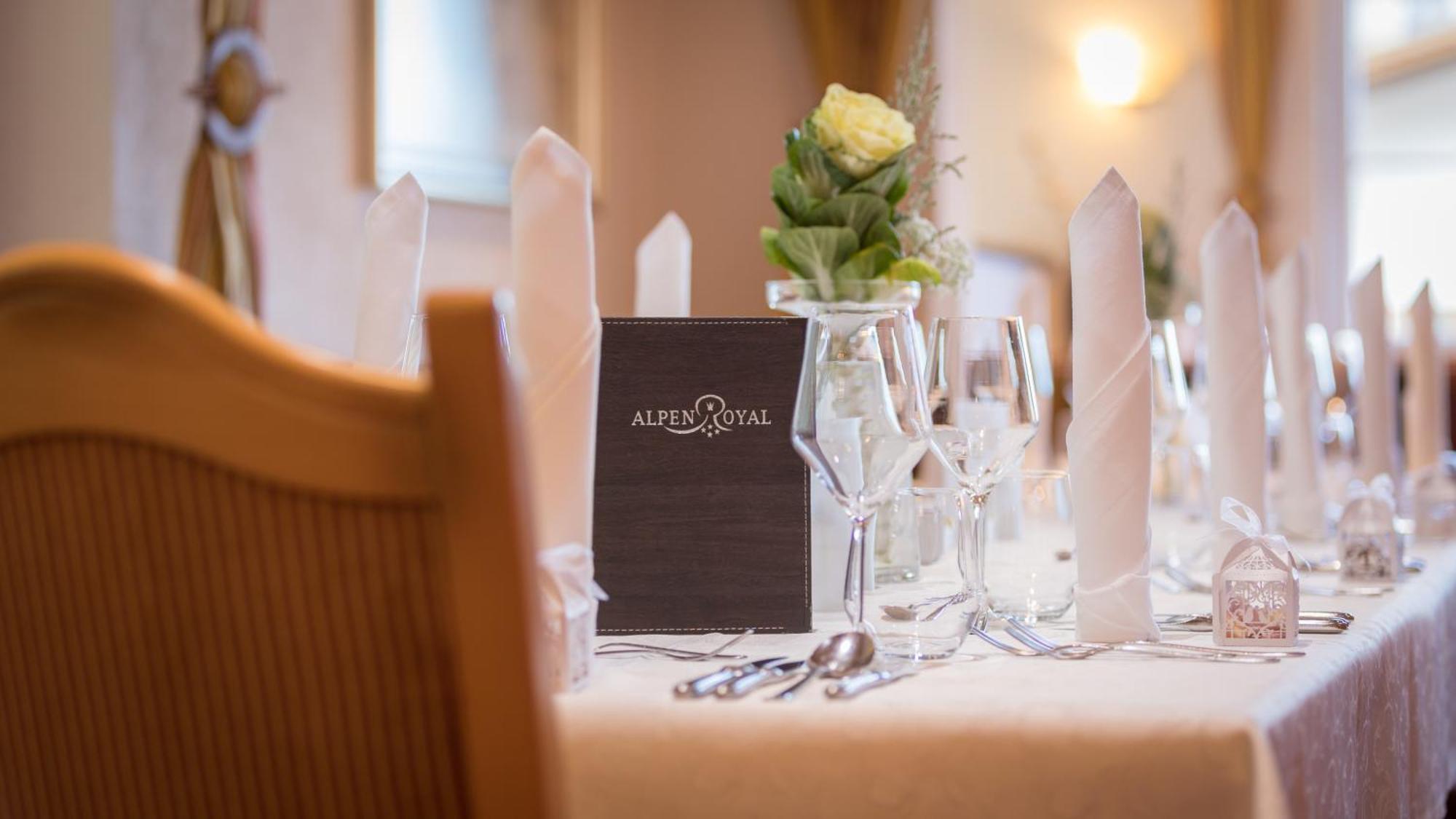 Hotel Alpen-Royal Jerzens Εξωτερικό φωτογραφία