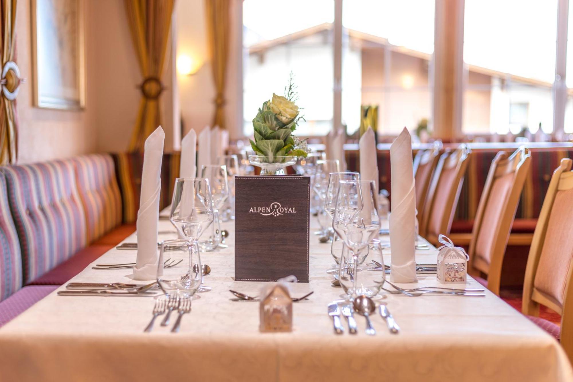 Hotel Alpen-Royal Jerzens Εξωτερικό φωτογραφία