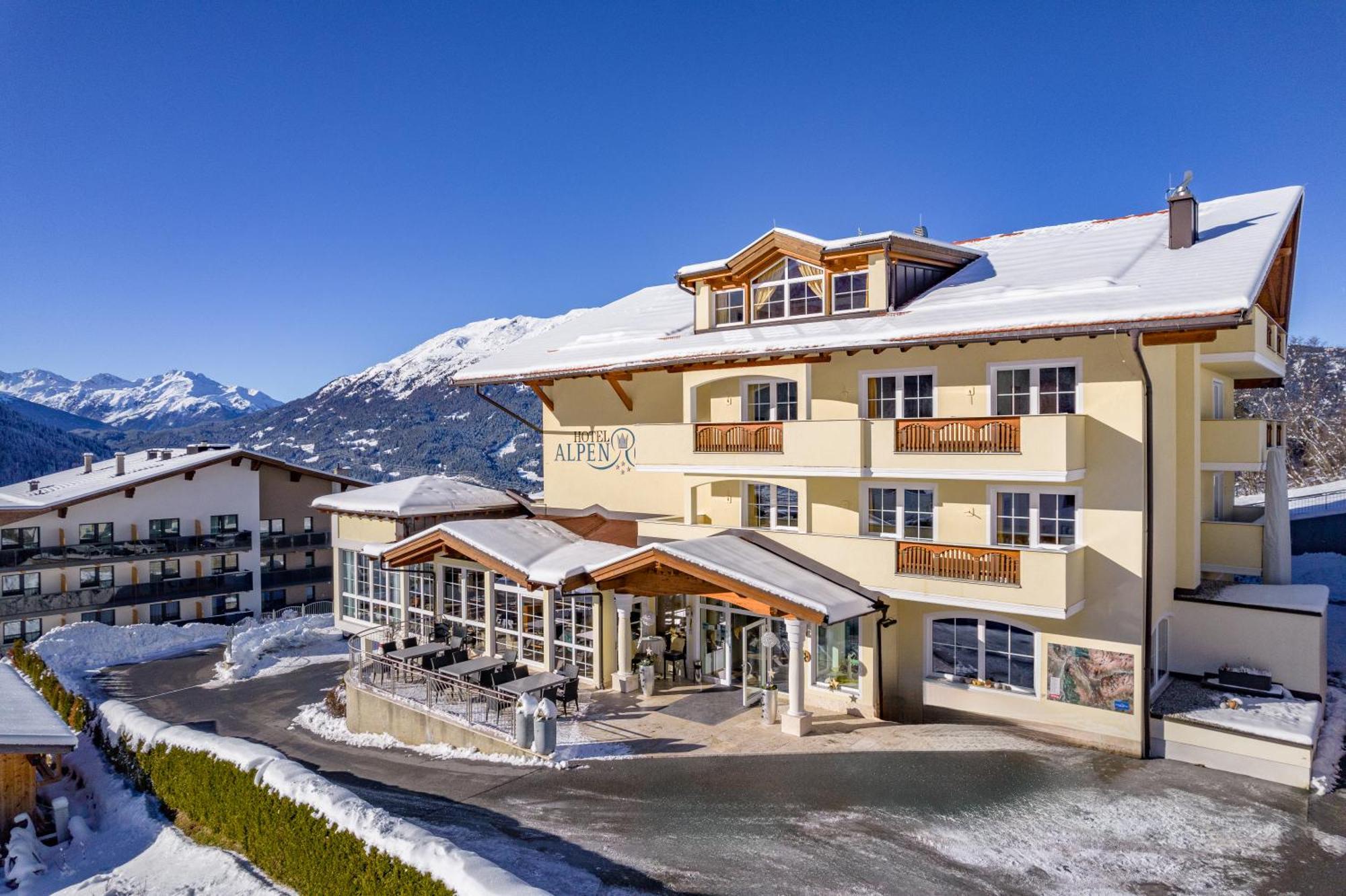 Hotel Alpen-Royal Jerzens Εξωτερικό φωτογραφία