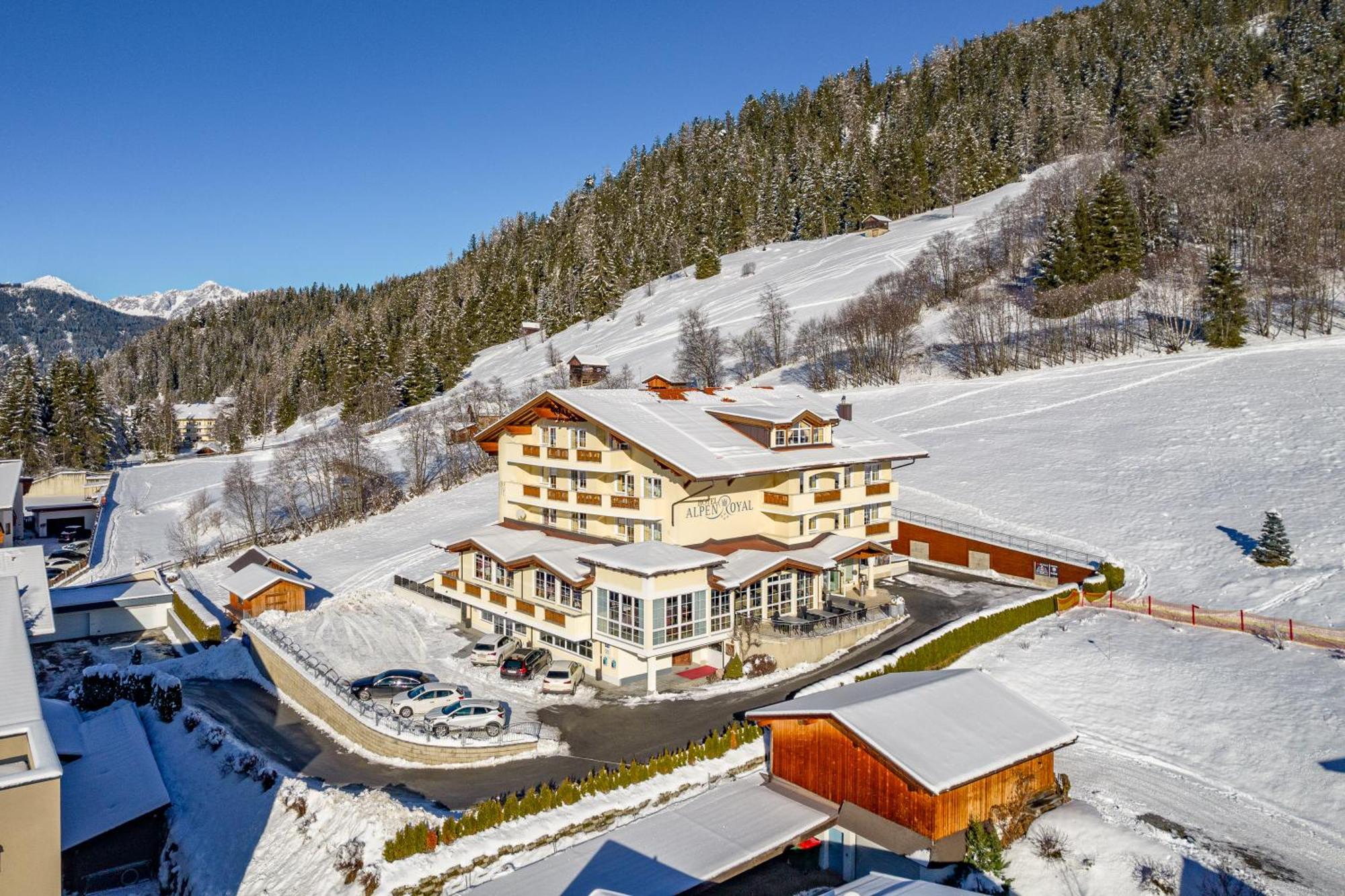 Hotel Alpen-Royal Jerzens Εξωτερικό φωτογραφία